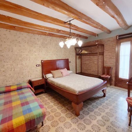 La Alcoba De Becquer Guest House เบรา เด มองกาโย ภายนอก รูปภาพ