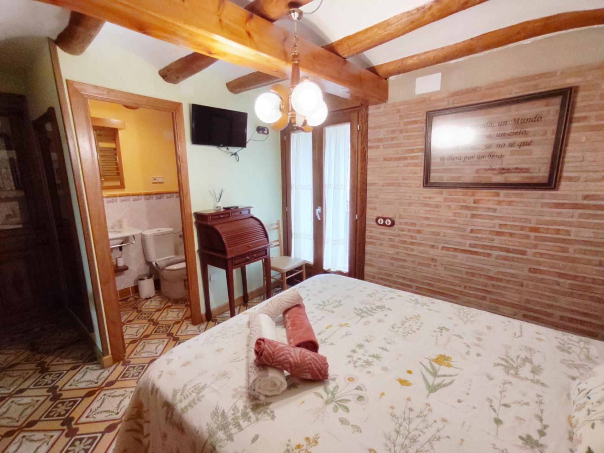 La Alcoba De Becquer Guest House เบรา เด มองกาโย ภายนอก รูปภาพ