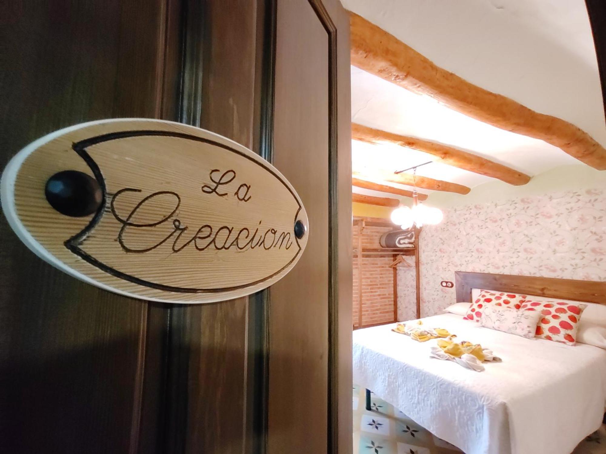 La Alcoba De Becquer Guest House เบรา เด มองกาโย ภายนอก รูปภาพ