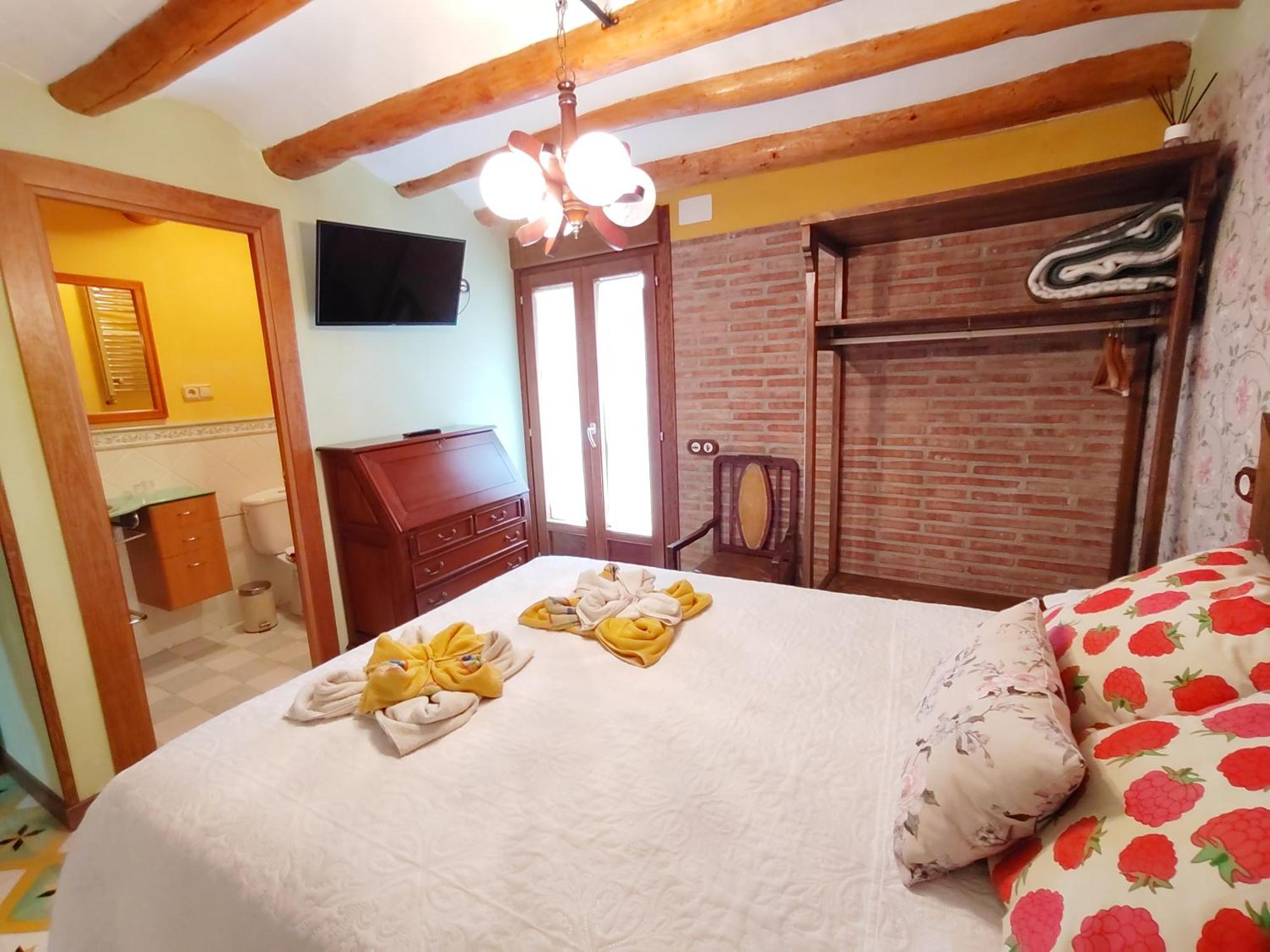 La Alcoba De Becquer Guest House เบรา เด มองกาโย ภายนอก รูปภาพ
